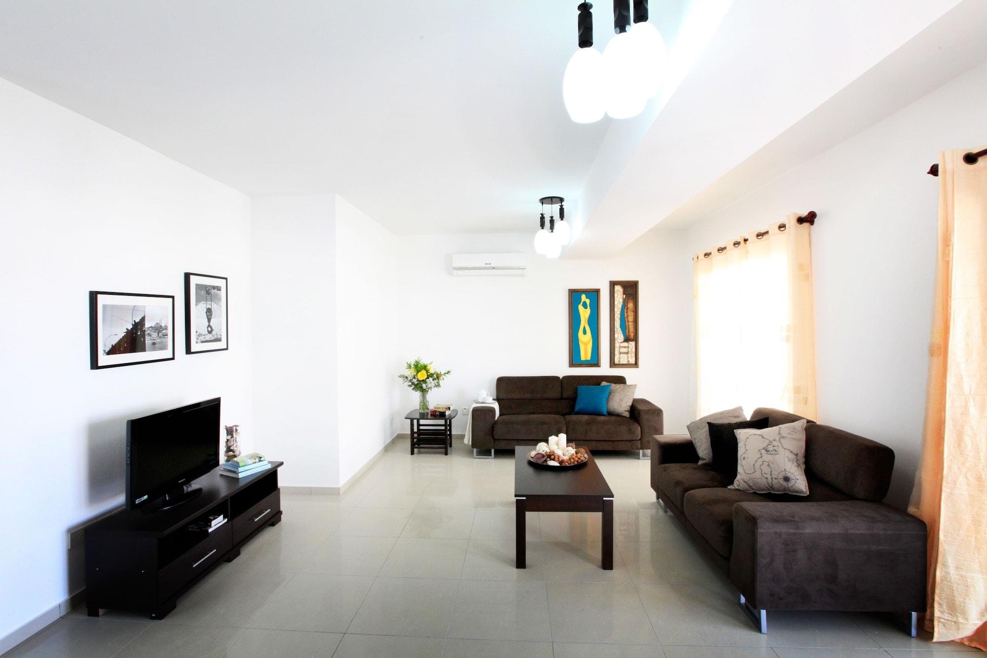 Oracle Exclusive Resort Paphos Exterior photo