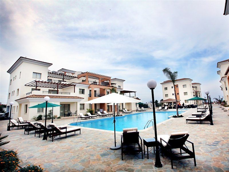 Oracle Exclusive Resort Paphos Exterior photo